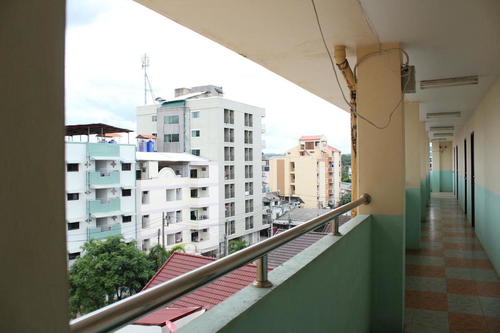 Saeng Chan Apartment Hat Yai Zewnętrze zdjęcie